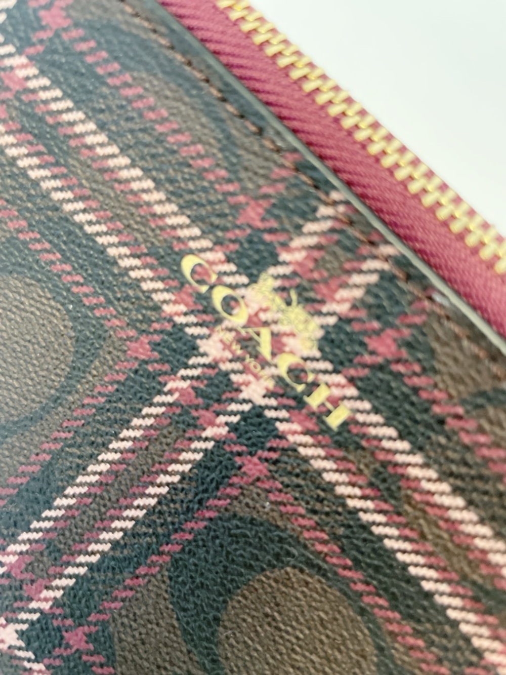 Coach Plaid Signature Cosmetic Bag Makeup Case Brown Pink NWOT - Picture 5 of 9